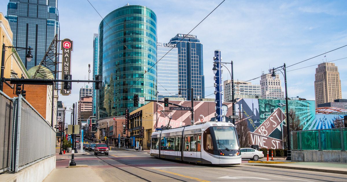 Getting Around Kansas City: Essential tips and resources to navigate the city with ease.