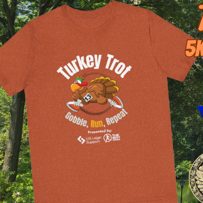 Runners at the Thanksgiving Turkey Gobble Trot starting line — perfect for the Gobble Trot 5K/10K/13.1 description.